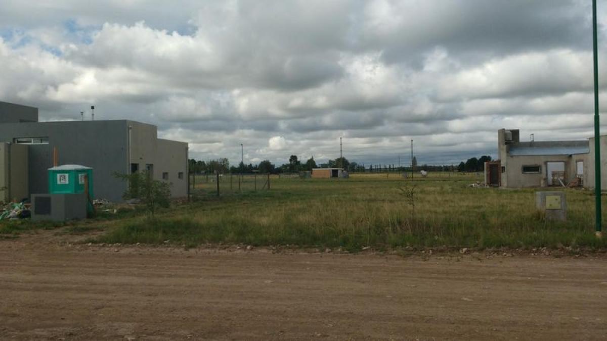  قطعة أرض في Buenos Aires, Argentina رقم 120997