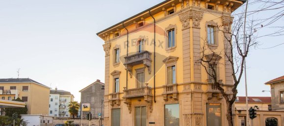 4 rooms Apartment in Busto Arsizio, Italy No. 57513 34