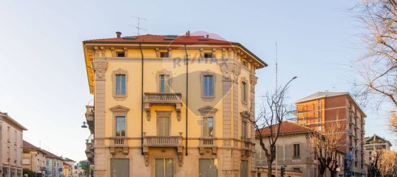 4 rooms Apartment in Busto Arsizio, Italy No. 57513 33