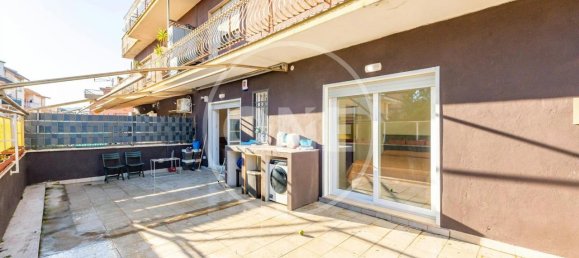 3 rooms Apartment in Rome, Italy No. 14774 26