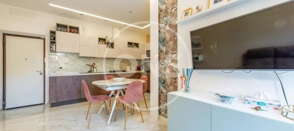 3 rooms Apartment in Rome, Italy No. 14774 30