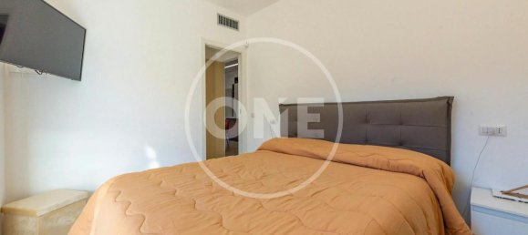 3 rooms Apartment in Rome, Italy No. 14774 35
