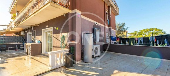 3 rooms Apartment in Rome, Italy No. 14774 24