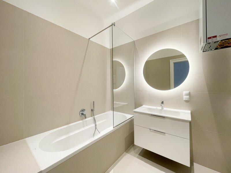 3 rooms Apartment in Hietzing, Austria No. 179633