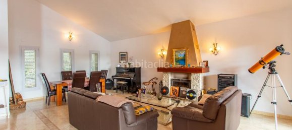 6 bedrooms Villa in Cadiz, Spain No. 29230 13