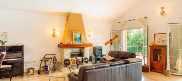 6 bedrooms Villa in Cadiz, Spain No. 29230 11