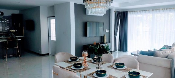 4 bedrooms Cafe / restaurant in Pattaya, Thailand No. 12822 12