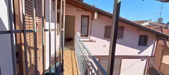 Apartamento de 3 divisões em Cirimido, Italy N.º 6219 3