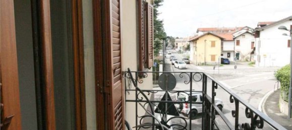 3 rooms Apartment in Giussano, Italy No. 4948 9