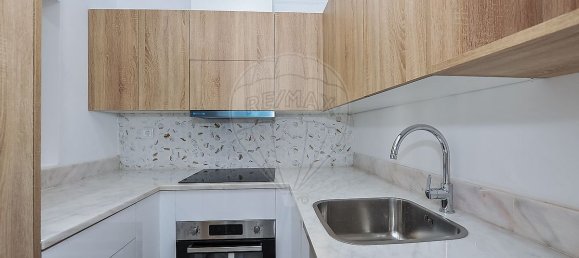 2 Schlafzimmer Wohnung in Lisbon, Portugal, Nr. 319075 13