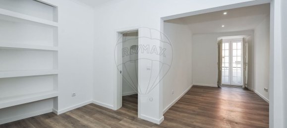 2 Schlafzimmer Wohnung in Lisbon, Portugal, Nr. 319075 15