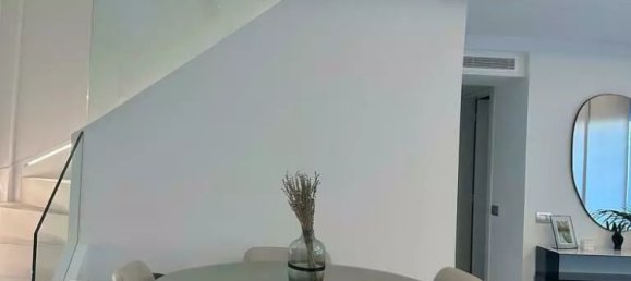 T3 em Marousi, Greece N.º 2987 6