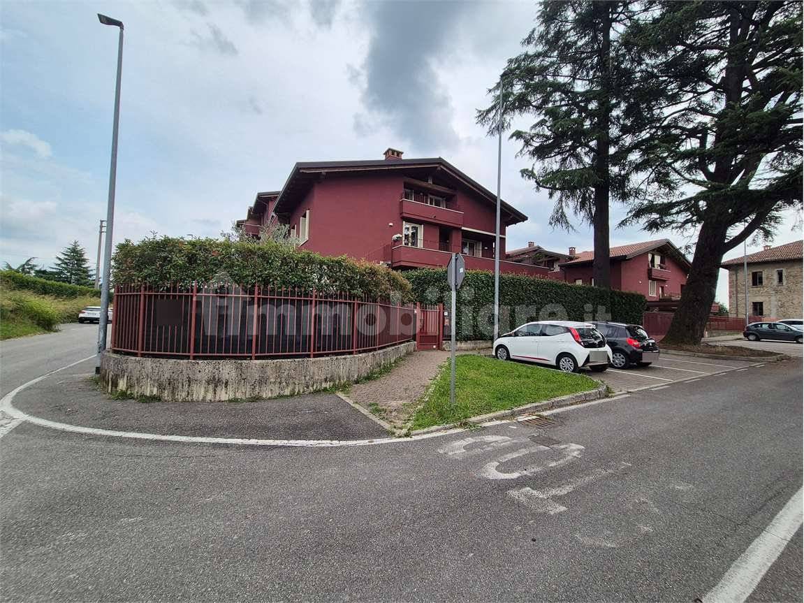 2 Schlafzimmer Wohnung in Besana in Brianza, Italy, Nr. 309092