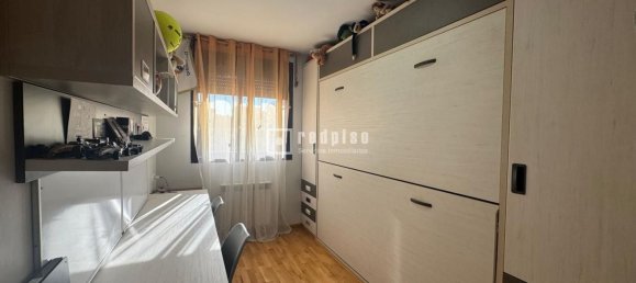 Apartamento de 3 dormitorios en Madrid, Spain No. 172946 12