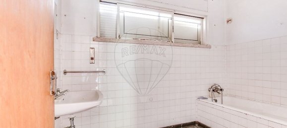 Villa T13 em Cascais, Portugal N.º 38789 12