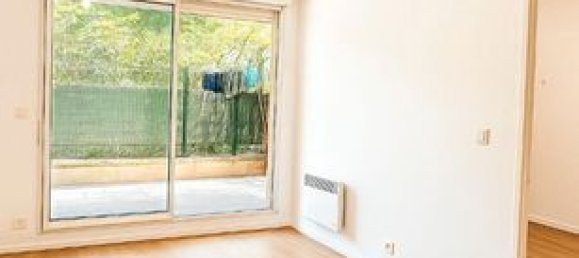 1 bedroom Apartment in Pantin, France No. 360122 2