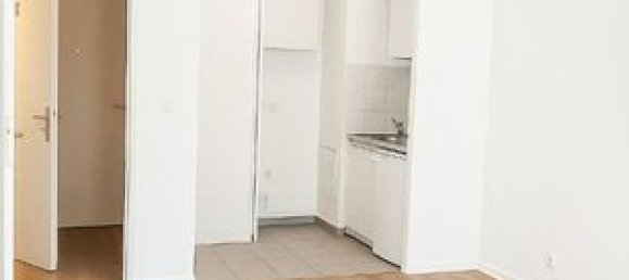 1 bedroom Apartment in Pantin, France No. 360122 3