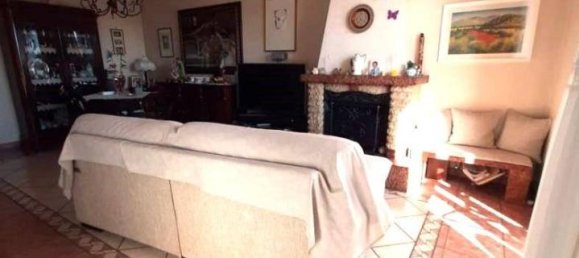 Apartamento de 6 habitaciónes en Marano di Napoli, Italy No. 37367 4