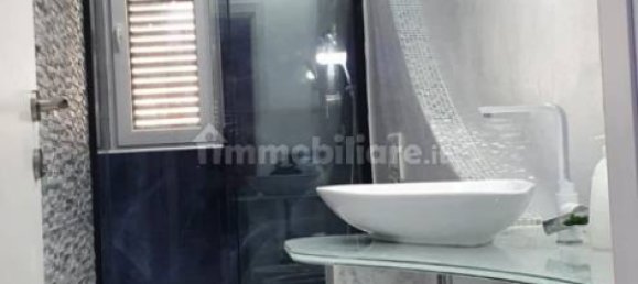 2 bedrooms Apartment in Florence, Italy No. 312253 5