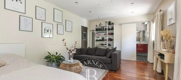 6 bedrooms House in Bievres, France No. 180746 22