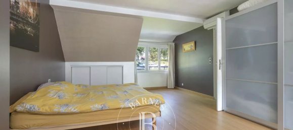 6 bedrooms House in Bievres, France No. 180746 18