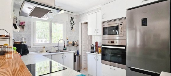 2 bedrooms Villa in Alicante, Spain No. 179445 12