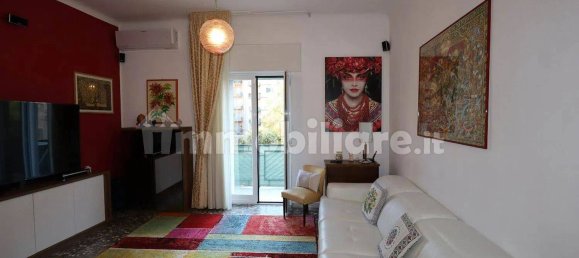 Квартира с 2 спальнями в Таранто, Италия № 34626 3