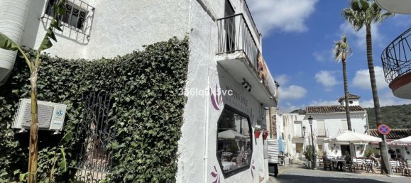 2 Schlafzimmer Haus in Benahavis, Spain, Nr. 122815 7