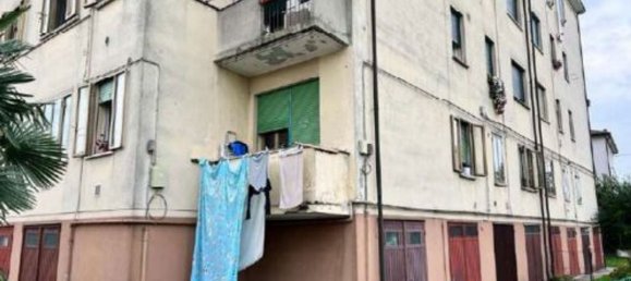 4 rooms Apartment in Venice, Italy No. 15459 4