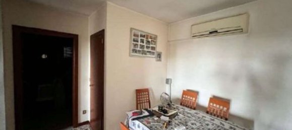 4 rooms Apartment in Venice, Italy No. 15459 6