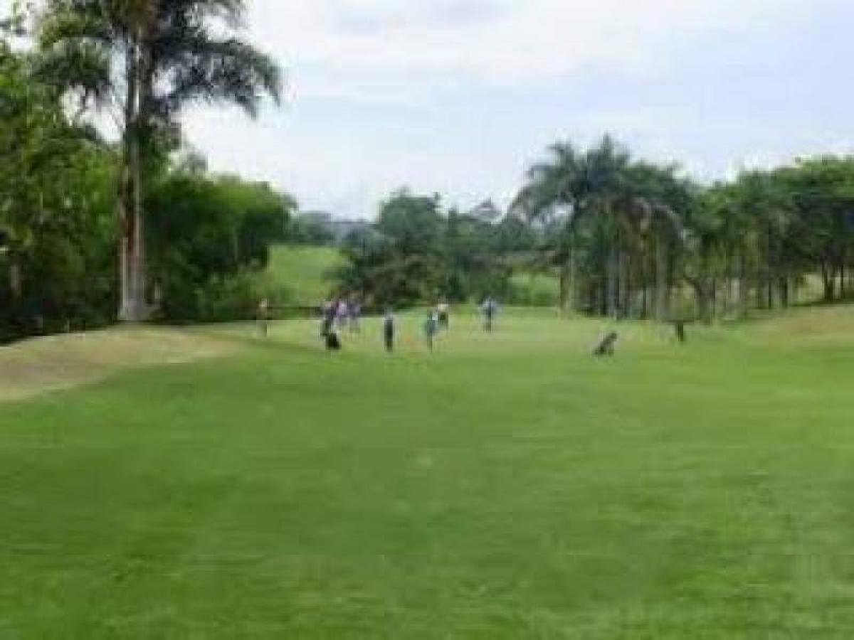  Land in Pilar, Argentina No. 31009