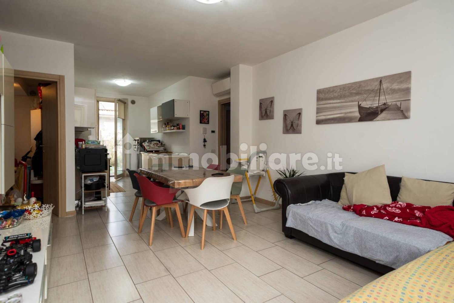 3 Schlafzimmer Villa in Quintano, Italy, Nr. 382241