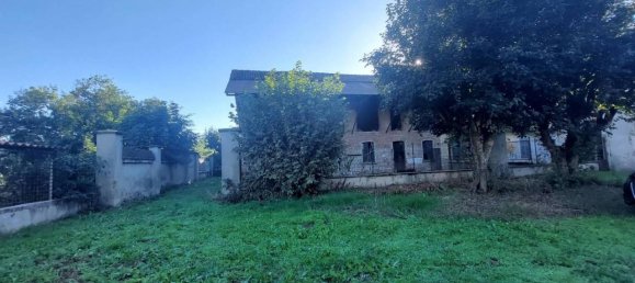 8-Zimmer Haus in Pieve Porto Morone, Italy, Nr. 83130 8