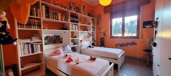 4غرفة شقة في Reggio Calabria, Italy رقم 106589 8