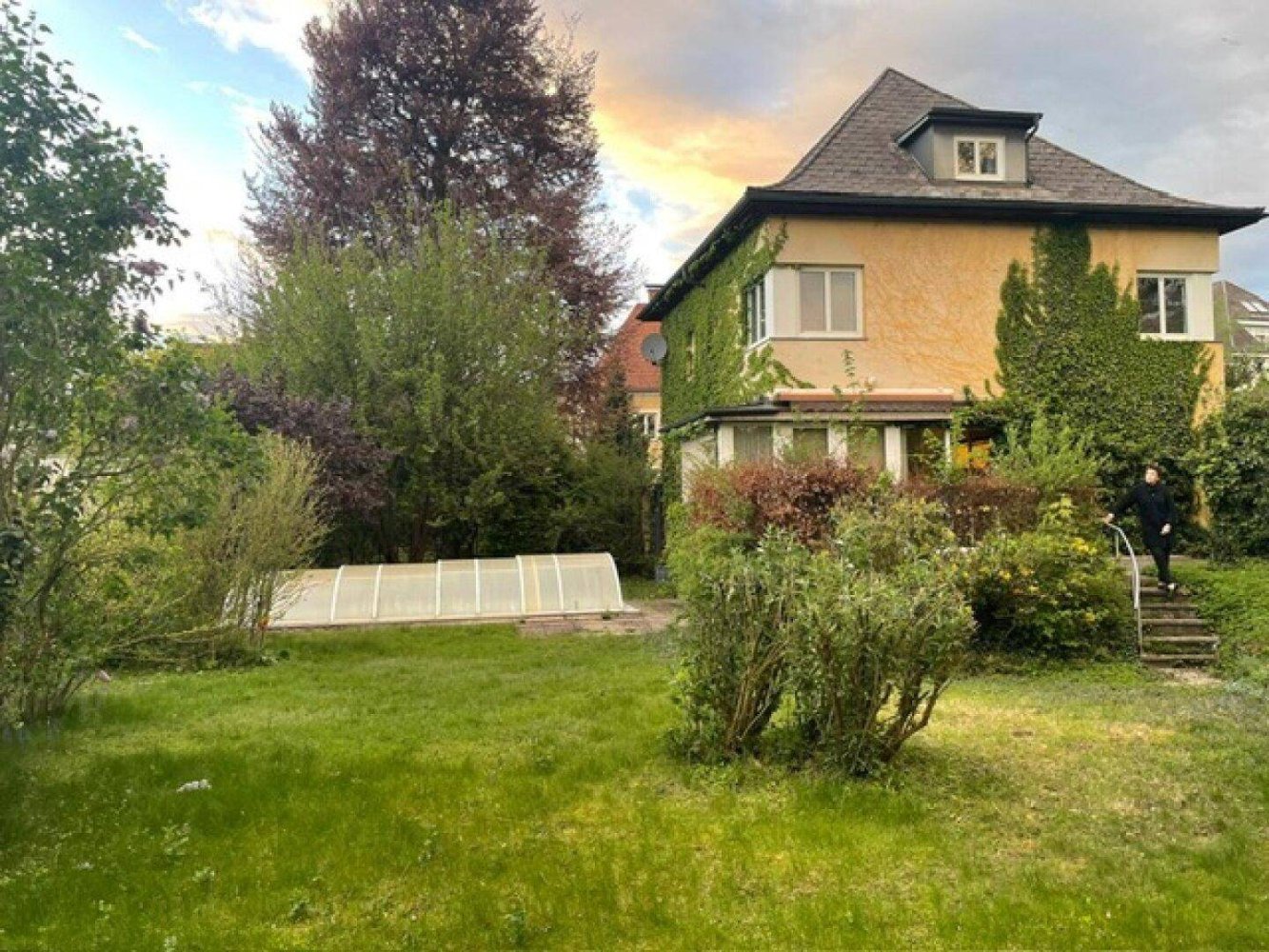 6 rooms Villa in Wels, Austria No. 141267