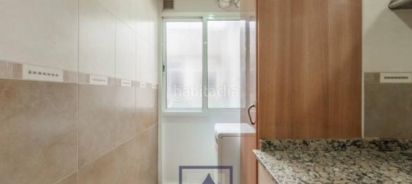 Apartamento de 3 dormitorios en La Llagosta, Spain No. 171076 16