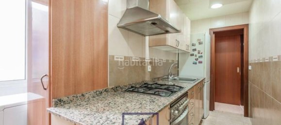 Apartamento de 3 dormitorios en La Llagosta, Spain No. 171076 15