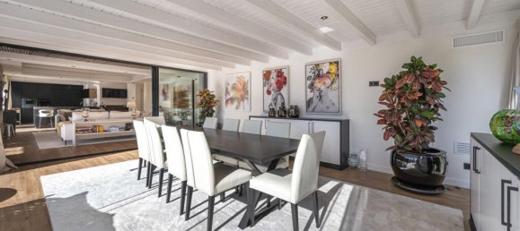 5 bedrooms Villa in Marbella, Spain No. 41232 34