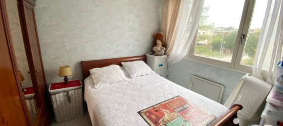 Apartamento de 3 dormitorios en Montargis, France No. 348988 7