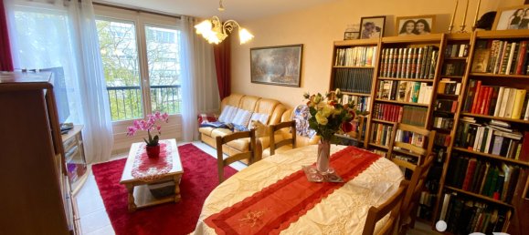 Apartamento de 3 dormitorios en Montargis, France No. 348988 3