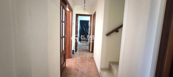 4 Schlafzimmer Haus in Linares, Spain, Nr. 160168 2