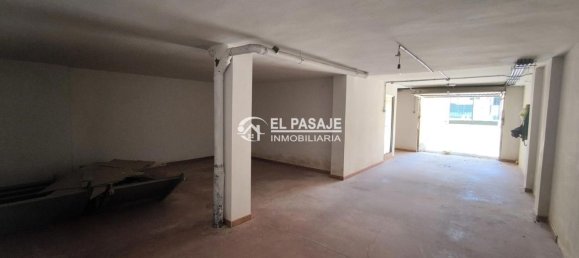 4 Schlafzimmer Haus in Linares, Spain, Nr. 160168 33