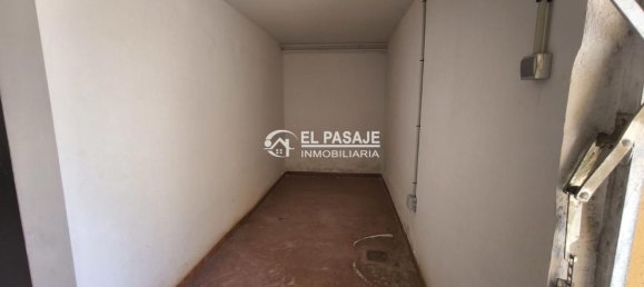 4 Schlafzimmer Haus in Linares, Spain, Nr. 160168 37