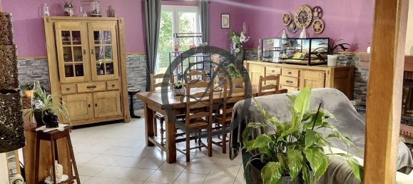 3 chambres Maison à Grandvilliers, France No. 241138 3