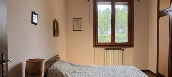 Casa de 6 habitaciónes en Torrile, Italy No. 236258 22