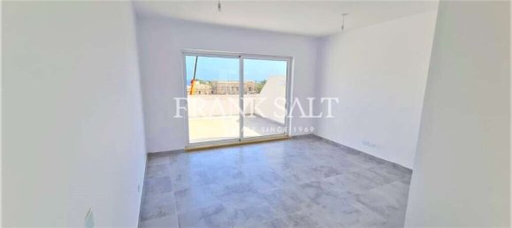 3 bedrooms Penthouse in Swieqi, Malta No. 4873 5