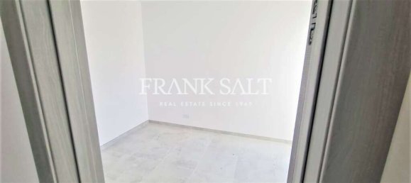 3 bedrooms Penthouse in Swieqi, Malta No. 4873 8