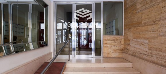 Квартира с 2 спальнями в Мадрид, Испания № 124653 5