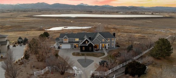 4 bedrooms Commercial property in Longmont, USA No. 560273 2