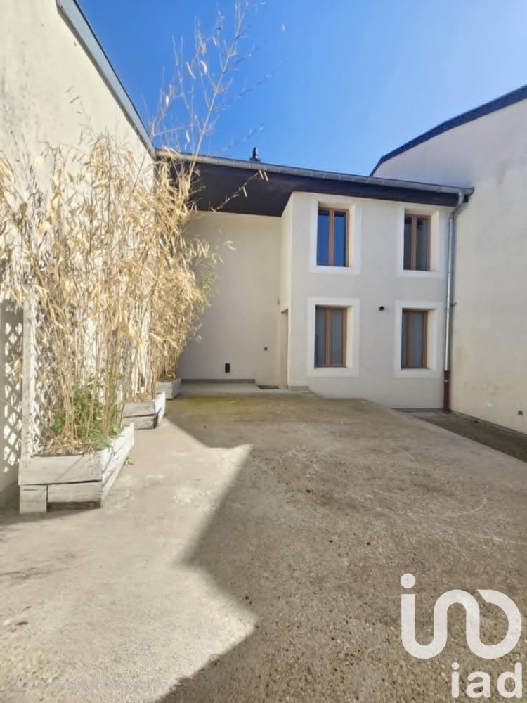 3 Schlafzimmer Stadthaus in Plappeville, France, Nr. 248947